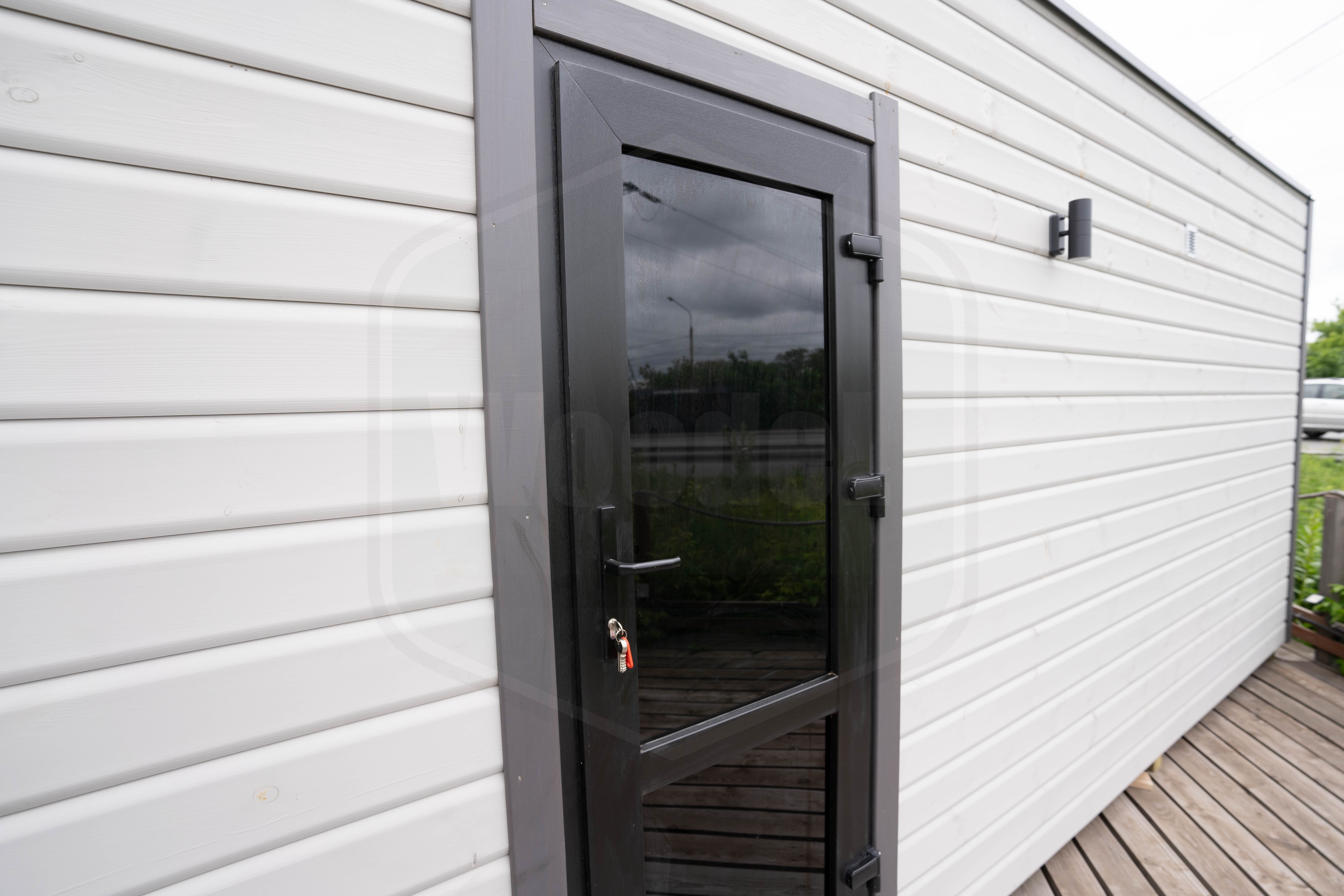 Маленький дачный домик