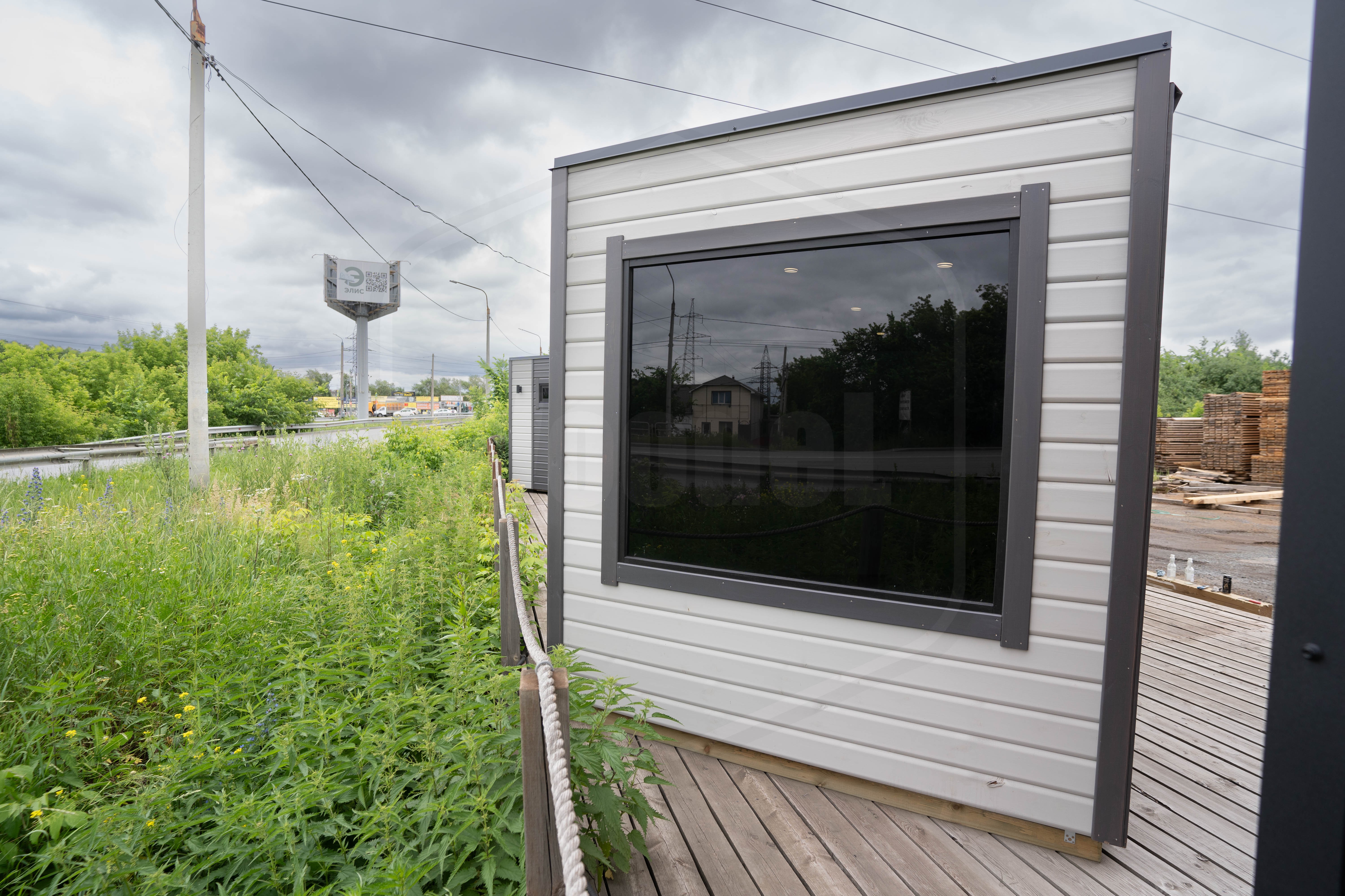 Маленький дачный домик