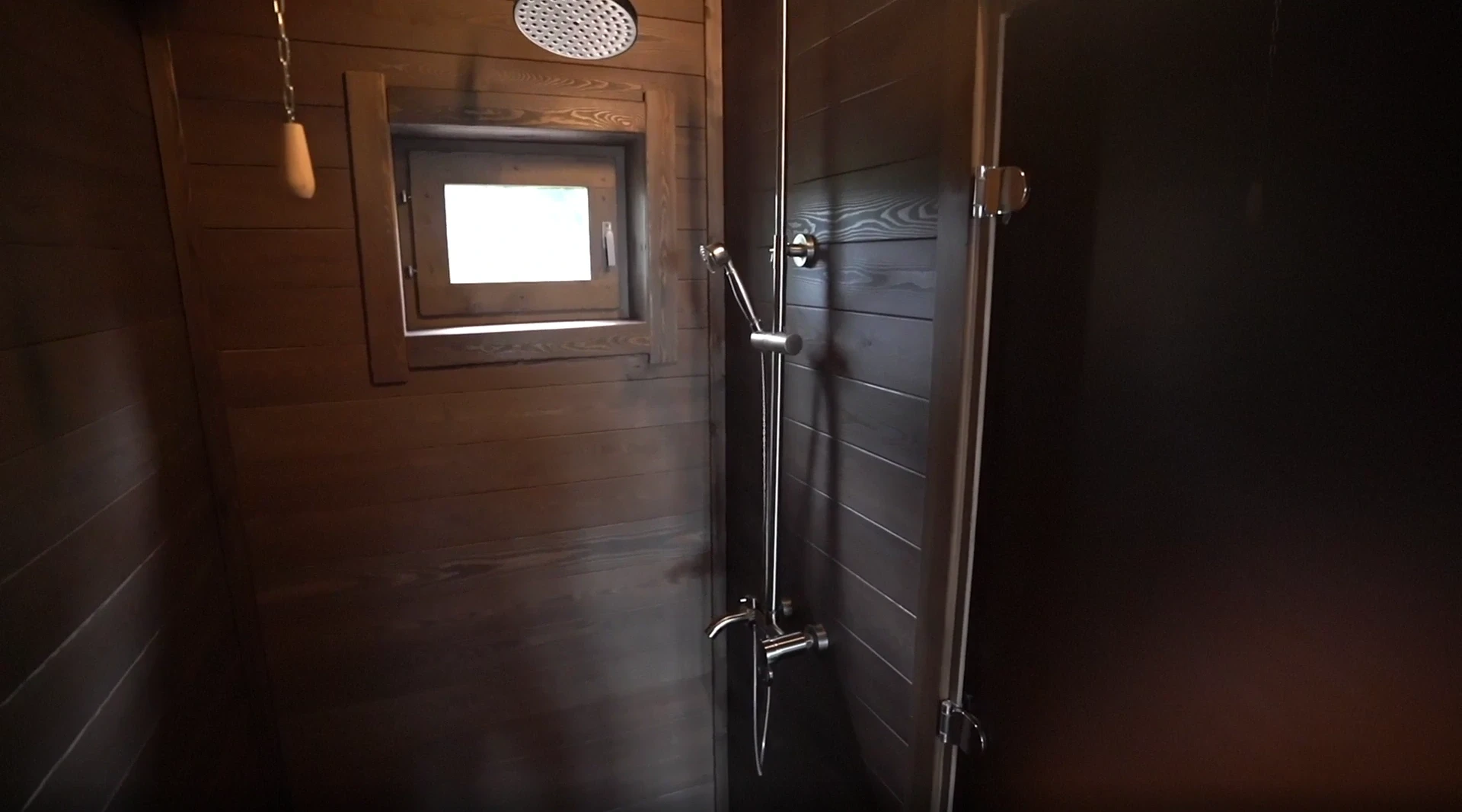 Большая баня с террасой в Подмосковье