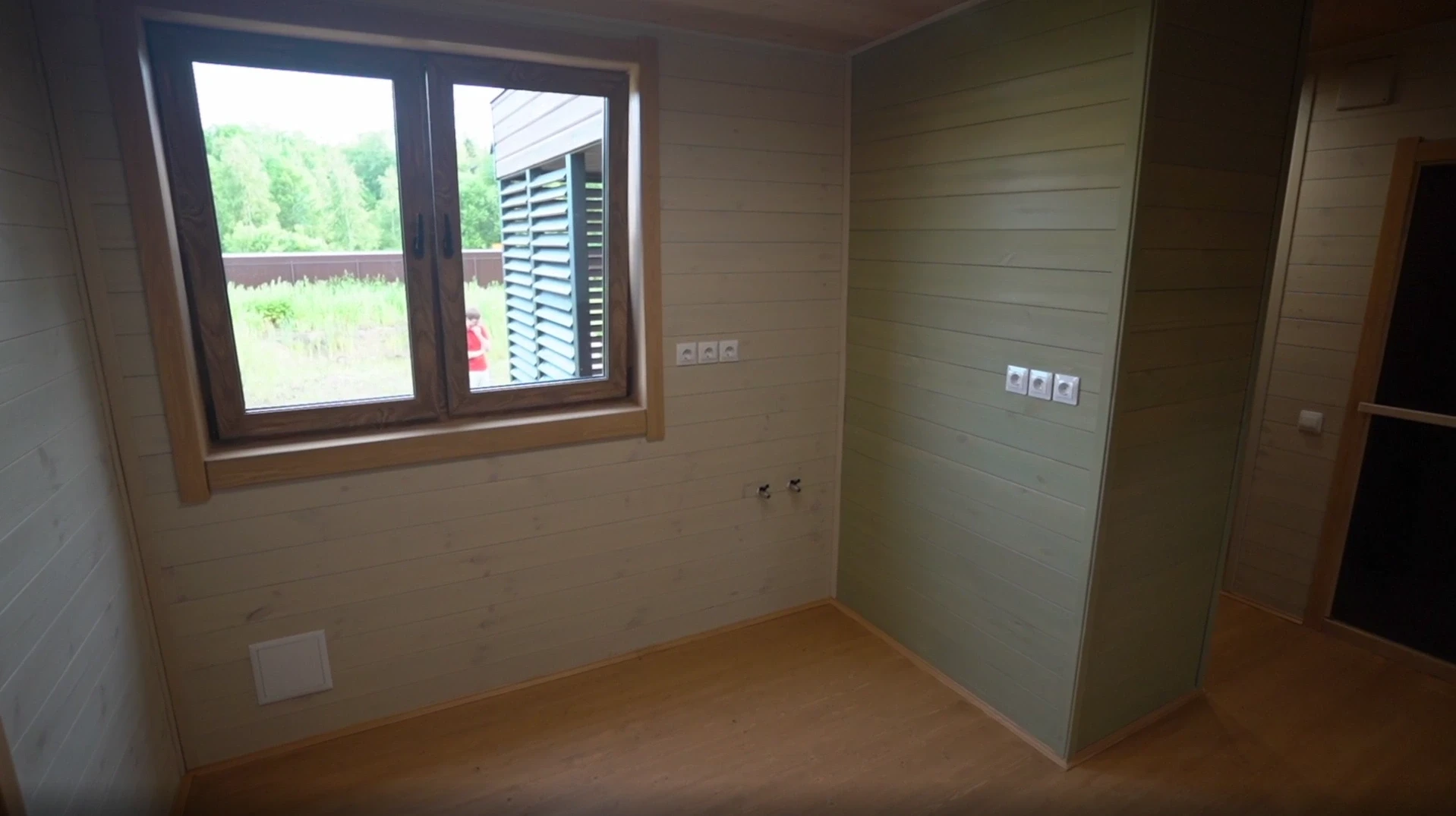 Большая баня с террасой в Подмосковье